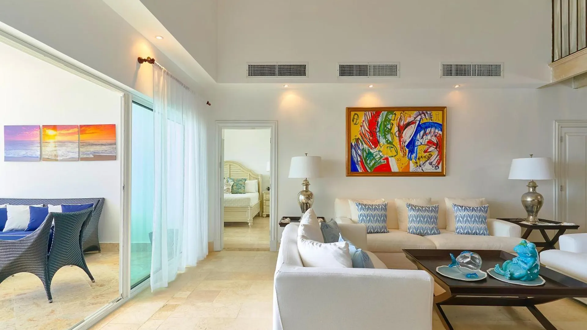Stunning Beachfront Pent-House At Cap Cana, Пунта-Кана Апартаменты