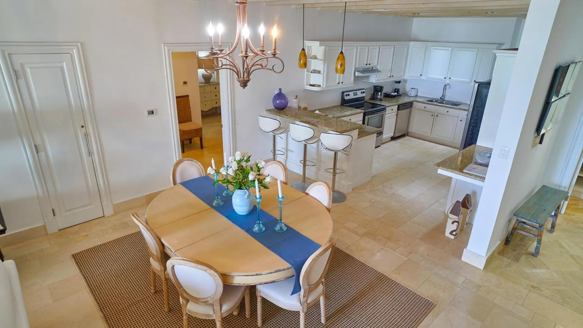 Stunning Beachfront Pent-House At Cap Cana, Punta Cana Dominikana