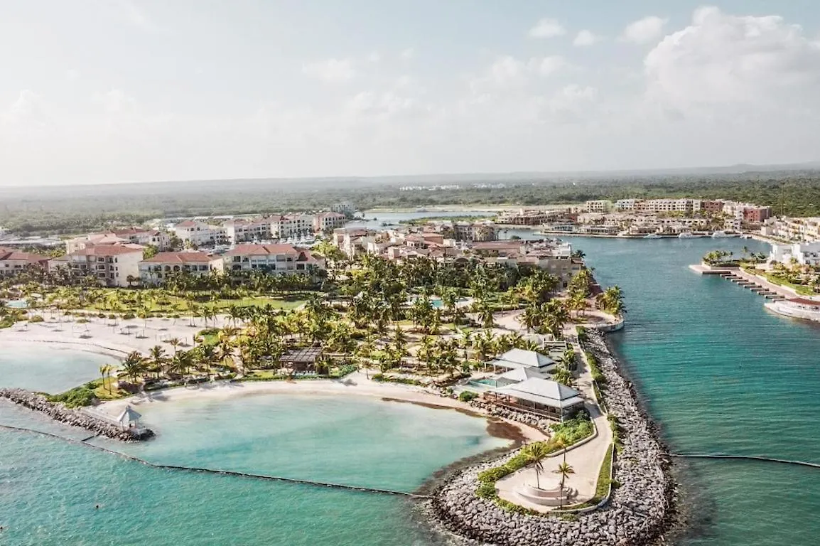 Stunning Beachfront Pent-House At Cap Cana, Punta Cana Apartament